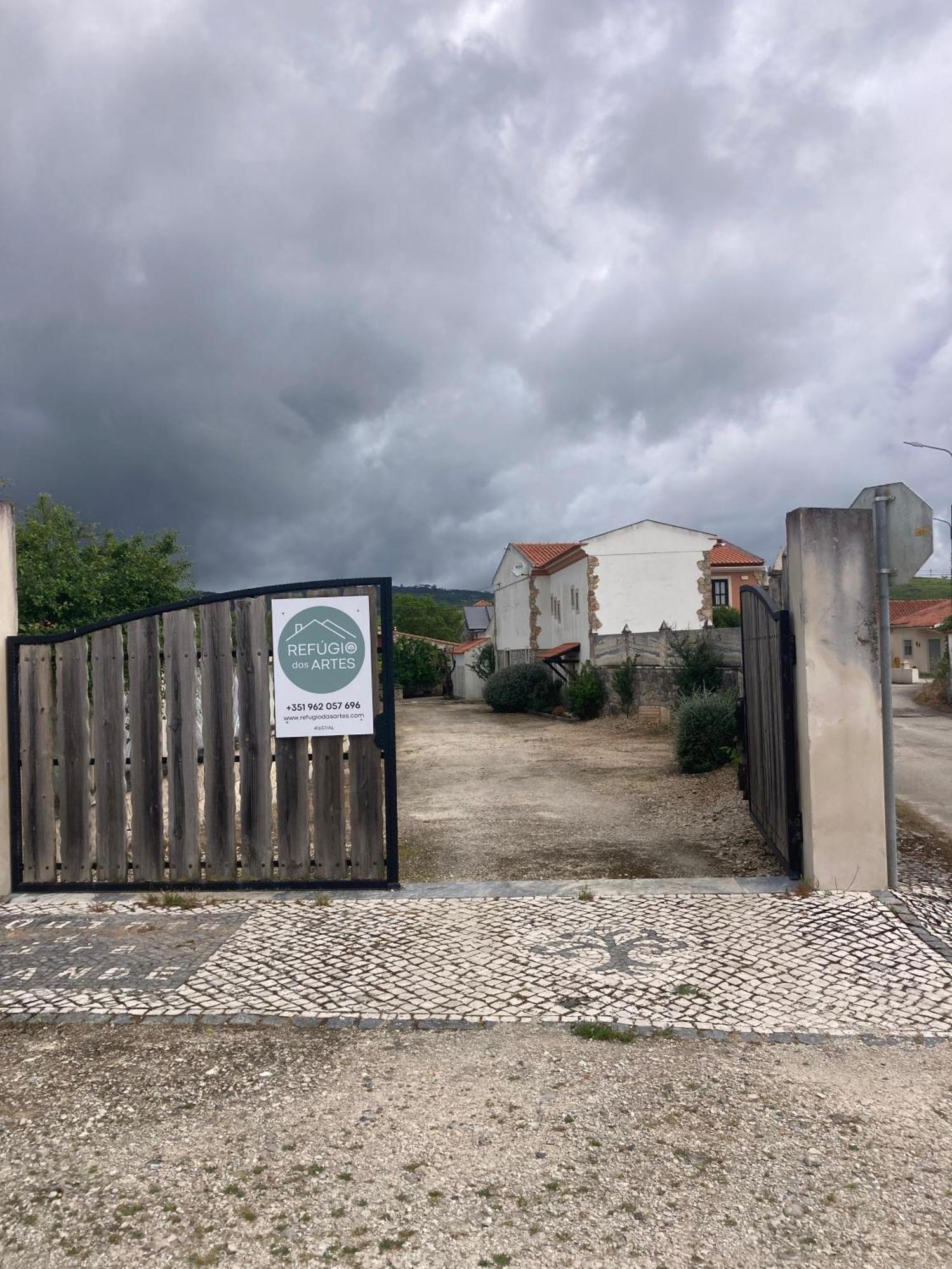 Refugio Das Artes Guesthouse Porto de Mos  Exterior photo