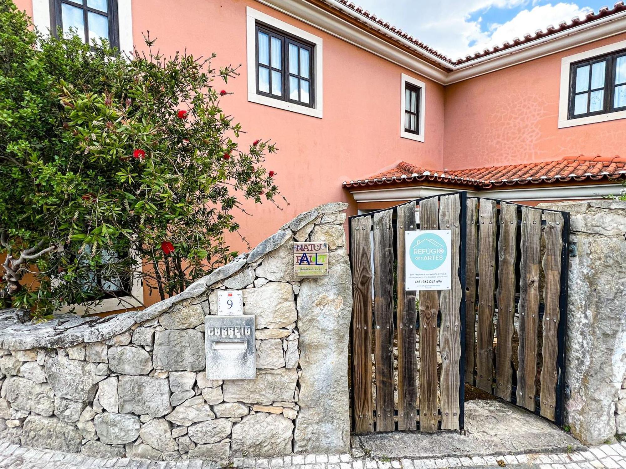 Refugio Das Artes Guesthouse Porto de Mos  Exterior photo